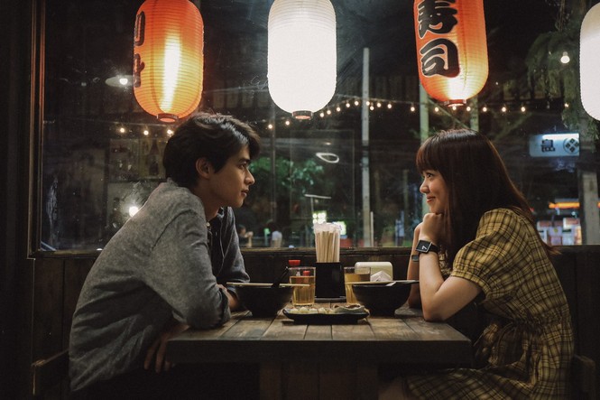 Nam thần Mario Maurer tái xuất màn bạc cùng chuyện tình với cô nàng... nhìn thấy ma - ảnh 1
