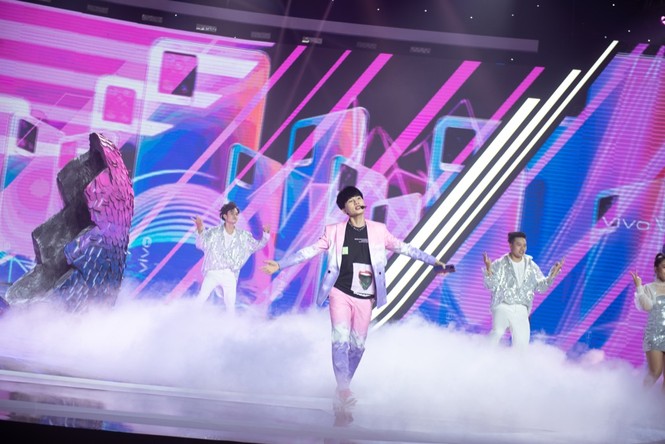 Jack lần đầu diễn live hit “Hoa Hải Đường”, tăng fan thêm ca khúc mới tự sáng tác - ảnh 7