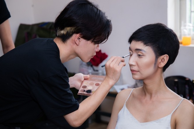 Lynk Lee thấy sợ khi hóa thân thành nam trong chương trình