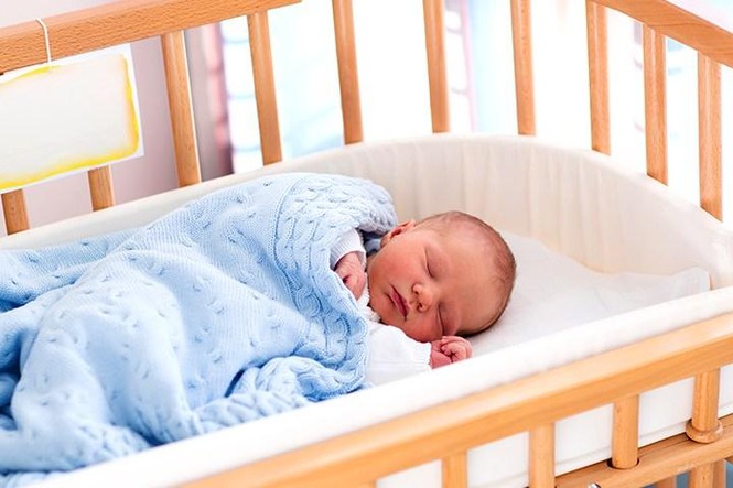 Sau khi ngã, trẻ có dấu hiệu này phải cấp cứu ngay - ảnh 1