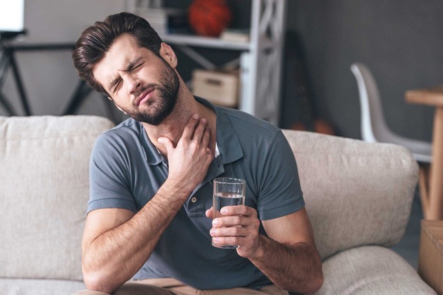 Có những dấu hiệu này, đi khám ung thư dạ dày ngay kẻo muộn - ảnh 3
