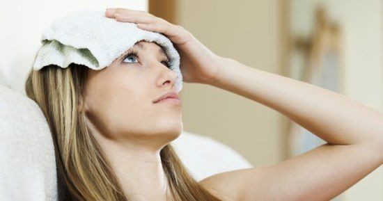 Cứu người bị say nắng khỏi đột quỵ thế nào? - ảnh 1