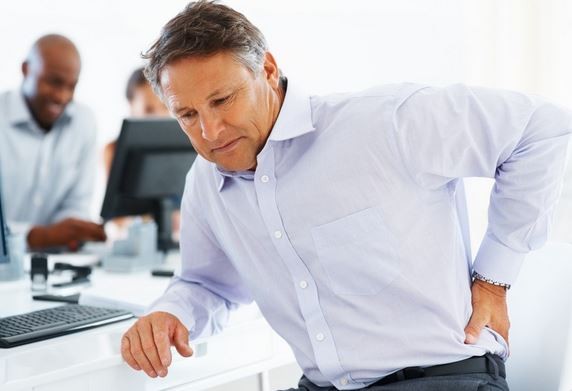 Có những dấu hiệu này, quý ông đi khám ngay kẻo muộn - ảnh 1