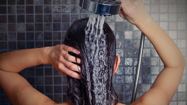 Những thói quen buổi sáng hại gan thận, giảm cả chục năm tuổi thọ - ảnh 2