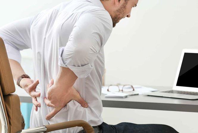 Có những dấu hiệu này, quý ông đi khám ung thư ngay kẻo muộn - ảnh 1