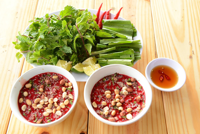 Những món ăn 'chết người' thèm đến mấy cũng nên tránh trong mùa dịch Covid-19 - ảnh 1