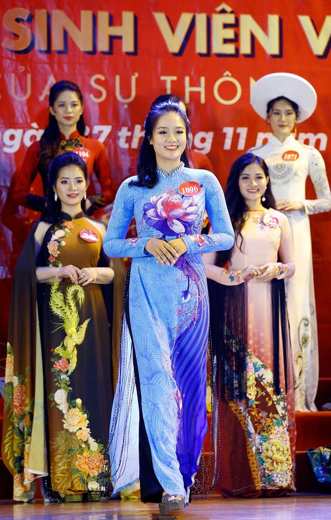 15 thí sinh vào bán kết Hoa khôi Sinh viên Việt Nam 2018 - ảnh 10