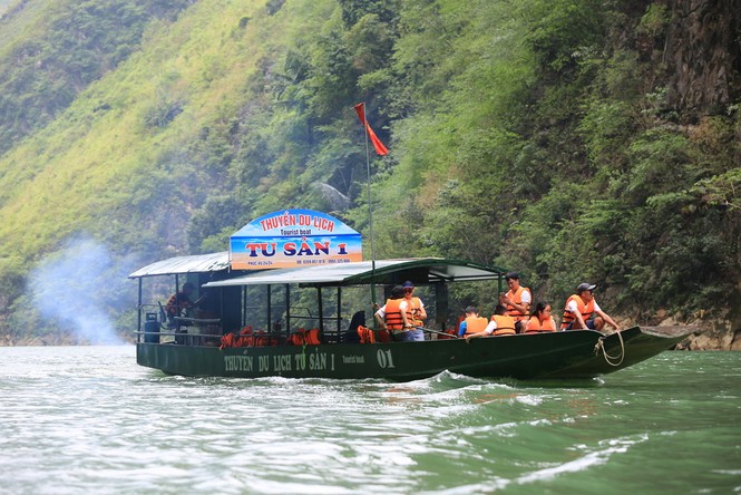 Hành trình khám phá Tu Sản - hẻm vực kỳ vĩ nhất Đông Nam Á - ảnh 4