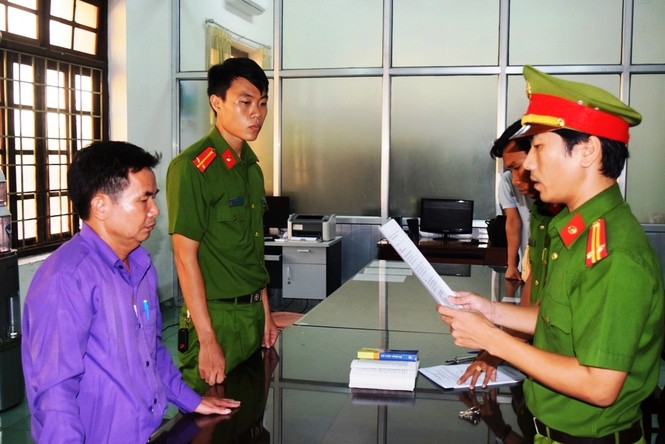 Vụ bắt giam 'trùm' vận tải, cát sỏi ở Huế: Lộ nhiều doanh nghiệp liên quan - ảnh 1