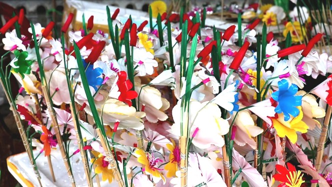 làng hoa giấy Thanh Tiên 300 năm xứ Huế phục vụ Tết nguyên đán 2020 - ảnh 21
