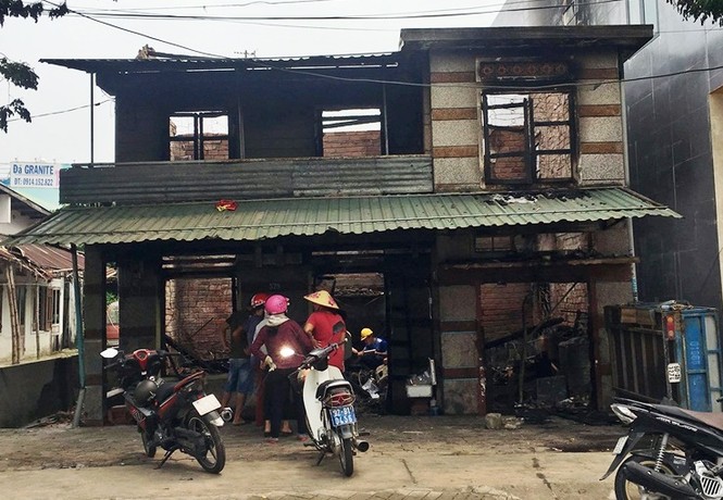 cháy nhà ở Quảng Nam, thiệt hại nửa tỷ đồng - ảnh 1