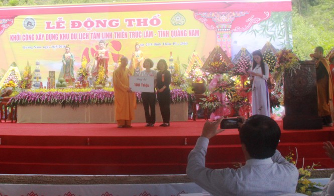 Ba vàng Quảng Nam chuồn em sau lễ động thổ rình rang, nhận hàng tỷ đồng công đức - ảnh 2