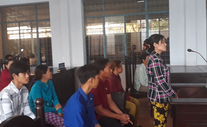 Vụ đánh ghen như thời trung cổ ở Cà Mau: Truy người tung clip lên mạng - ảnh 2