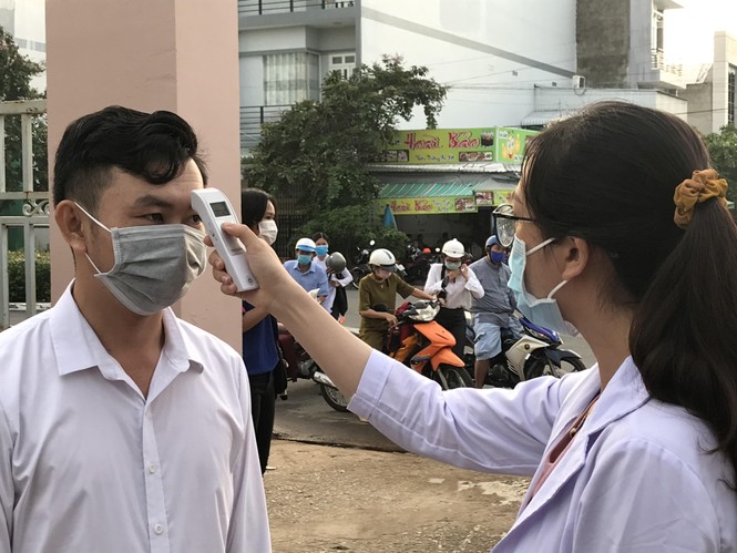 Gần 900.000 sỹ tử chính thức vượt vũ môn: Cập nhật giải đề môn Ngữ Văn THPT - ảnh 41