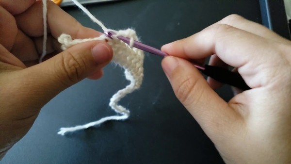 Tampon len tự đan, có thể tái sử dụng: Các bác sĩ kêu gọi ngừng ngay trào lưu này! - ảnh 2