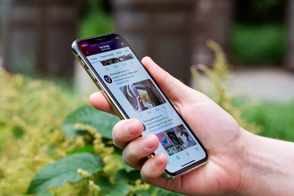 Twitter thử nghiệm tính năng đề nghị người dùng “nghĩ lại” trước khi buông lời cay đắng - ảnh 1