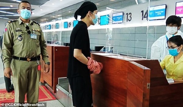 Kinh hoàng vụ việc con trai ra tay sát hại bố mẹ, chỉ vì bị bố mẹ ngăn cản việc đi du học - ảnh 3