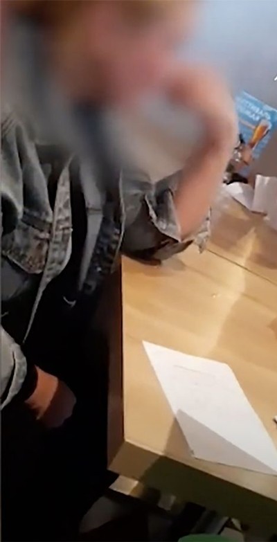 Người mẹ bán con gái mới sinh lấy 90 triệu đồng để mua giày mới, nhưng cái kết rất bất ngờ - ảnh 3