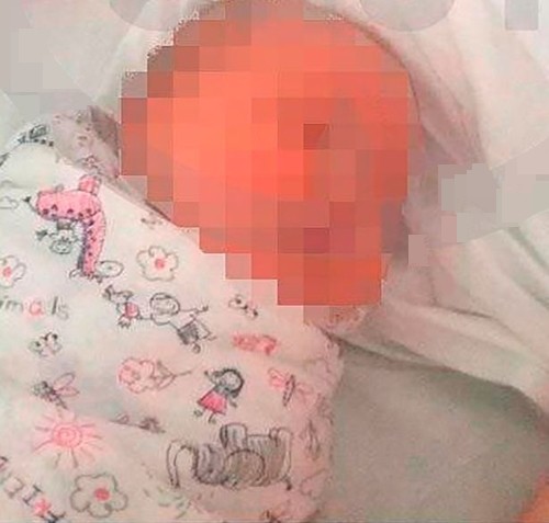 Người mẹ bán con gái mới sinh lấy 90 triệu đồng để mua giày mới, nhưng cái kết rất bất ngờ - ảnh 1