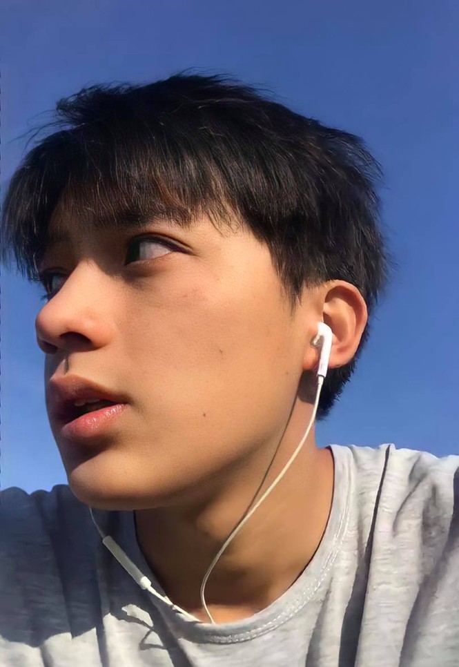 Cực phẩm ĐH Y Hà Nội: Những nam sinh sở hữu ngoại hình https://hoahoctro.tienphong.vn/hht-hau-truong-showbiz/chung-ket-rap-viet-gducky-gonzo-lang-ld-xung-danh-nguoi-choi-he-lyrics-1747391.tpo trai cùng thành tích học tập đỉnh - ảnh 7