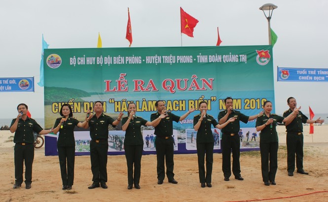 Quảng Trị ra quân chiến dịch 'Hãy làm sạch biển' năm 2019 - ảnh 1