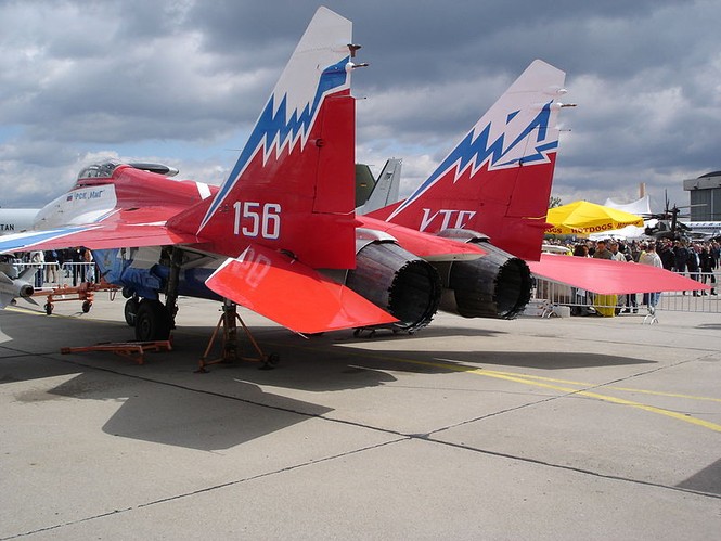 Nga biên chế tiêm kích ném bom đa năng MiG-35 tối tân - ảnh 3