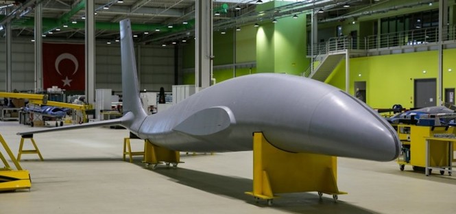 Hé lộ ‘con cá biết bay’- UAV vũ trang mới nhất của Thổ Nhĩ Kỳ - ảnh 3