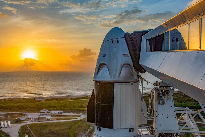 Tỷ phú Mỹ Elon Musk sắp phóng tàu vũ trụ nhưng đây mới là điều dân tình chú ý - ảnh 1