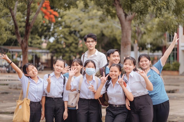 Chàng vận động viên trong bộ ảnh làm “thầy giáo” gây sốt cộng đồng mạng - ảnh 6