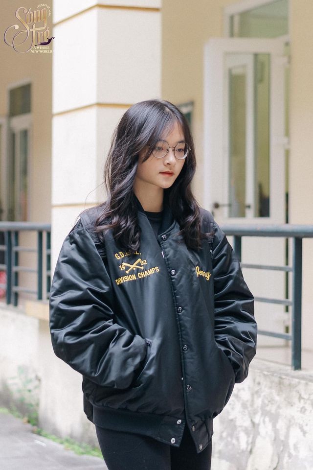 Chiêm ngưỡng dàn “trai xinh, gái đẹp” trường Báo ngày nhập học - ảnh 11