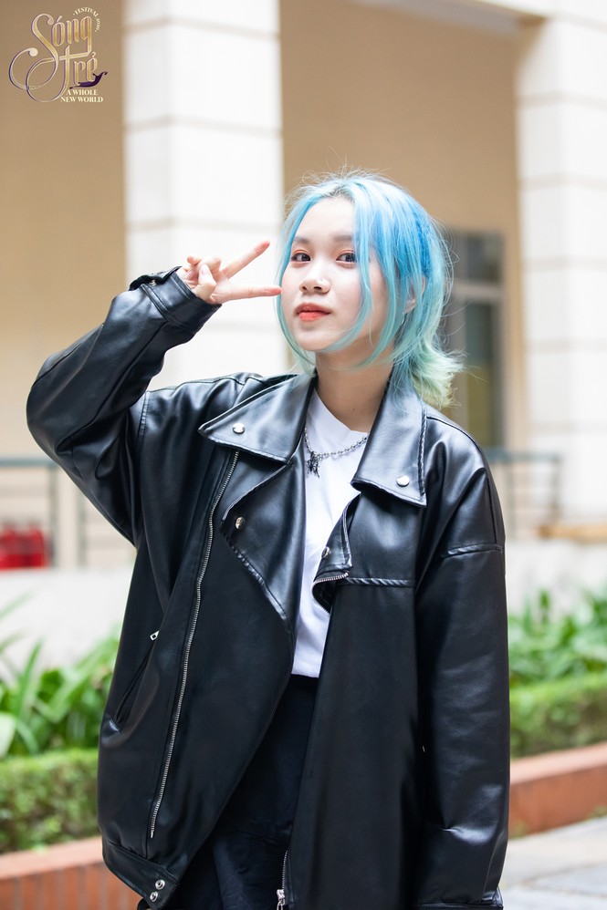 Chiêm ngưỡng dàn “trai xinh, gái đẹp” trường Báo ngày nhập học - ảnh 9