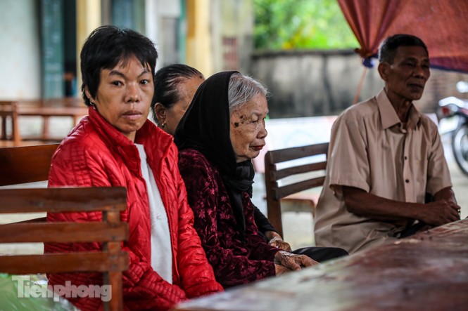 Người dân quanh bãi rác Nam Sơn mong sớm được đền bù để di dời - ảnh 4