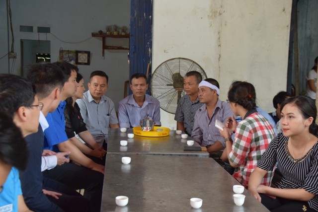 T.Ư Đoàn thăm hỏi, tặng quà đồng bào vùng lũ Hà Giang - ảnh 2