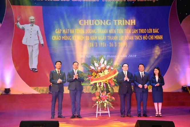 Hà Nội tuyên dương 88 thanh niên tiêu biểu làm theo lời Bác - ảnh 7