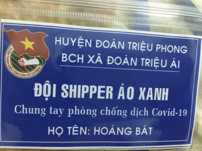 Đội shipper áo xanh đi chợ giúp người dân mùa dịch - ảnh 4