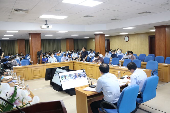 Xây dựng nhiều phương án, kịch bản thực hiện công việc trong tình hình dịch bệnh - ảnh 1