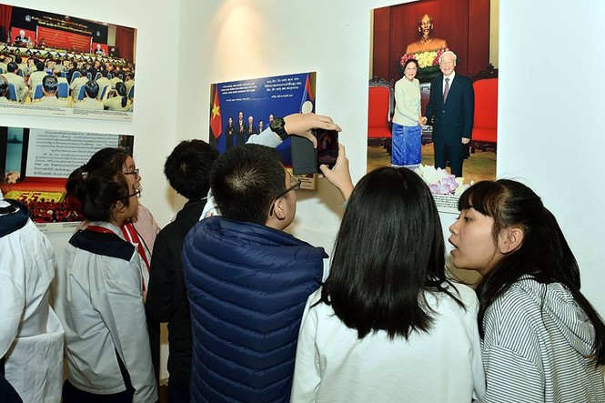 'Quan hệ Việt Nam - Lào mãi mãi vững bền hơn núi, hơn sông' - ảnh 2