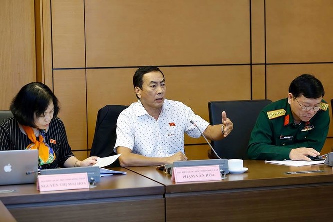 Đại biểu Quốc hội: SGK mới 'vuông vuông, tròn tròn' mà đã phức tạp - ảnh 1
