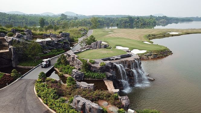 Thử vận may tại Tiền Phong Golf Championship 2018 - ảnh 1