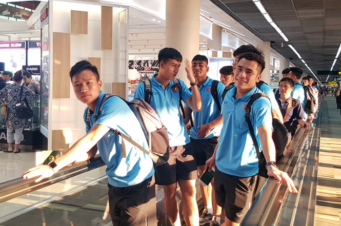 U23 Việt Nam đổ bộ Buriram, sẵn sàng cho giải U23 châu Á 2020 - ảnh 2