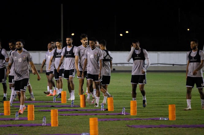 Mục kích UAE luyện binh trước trận đấu với U23 Việt Nam - ảnh 5