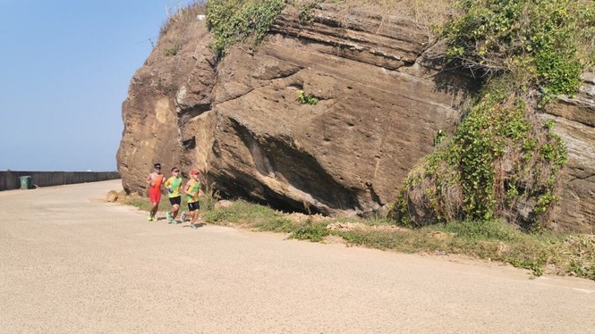 Tienphong Marathon 2020: Thử thách với cung đường biển Lý Sơn - ảnh 4