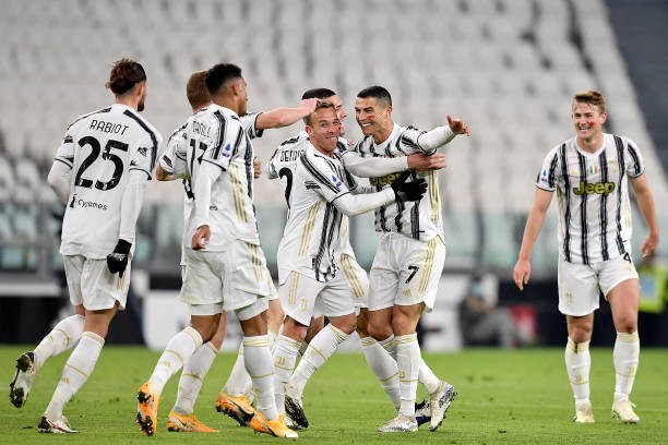 'Sếp lớn' Juventus ra phán quyết về tương lai của Ronaldo - ảnh 2