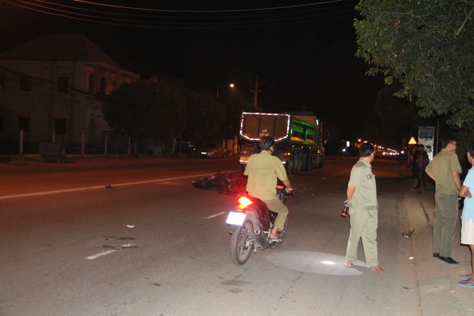 Tai nạn nguy kịch khi đua xe - ảnh 1