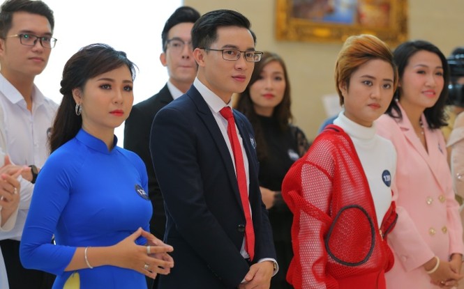Loạt người đẹp, hoa khôi 'đổ bộ' show thực tế về nghề MC - ảnh 3
