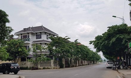 Cận cảnh khu biệt thự triệu đô của quan chức Lào Cai - ảnh 2