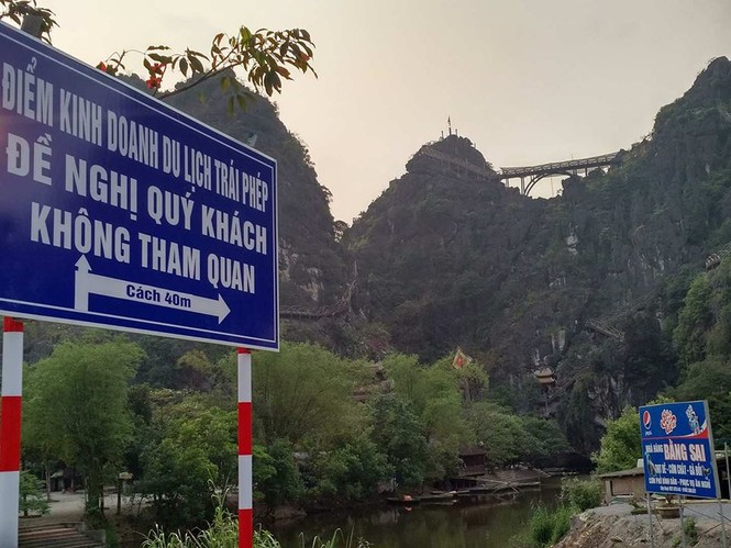 Cận cảnh tháo dỡ công trình 'khủng' xâm phạm di sản Tràng An - ảnh 1