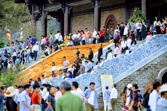 Phó Thủ tướng Trương Hoà Bình đánh trống khai hội chùa Tam Chúc - ảnh 4