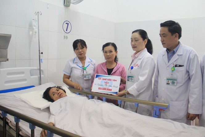 Thêm gần 2,5 tỷ đồng hỗ trợ nạn nhân vụ tai nạn rước dâu - ảnh 1