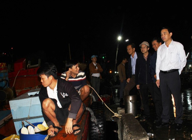 Đà Nẵng: Lãnh đạo thành phố xuyên đêm kiểm tra đột xuất ATTP cận Tết - ảnh 4